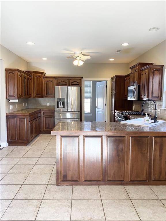 Photo - 1806 NW Mustang Ave