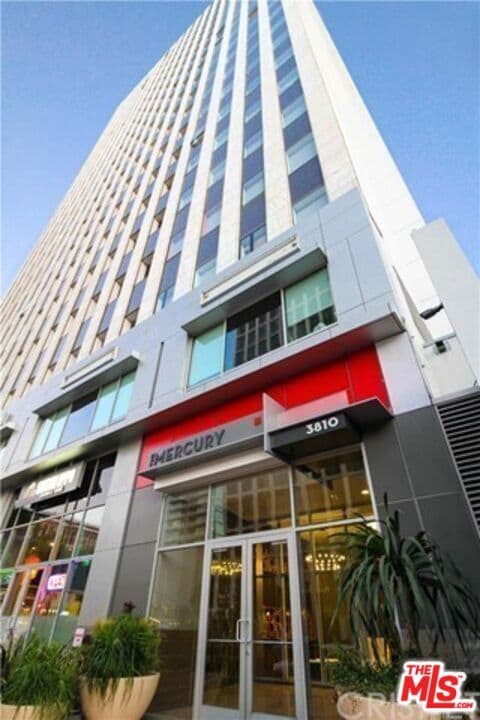 Photo - 3810 Wilshire Blvd Unidad 1601