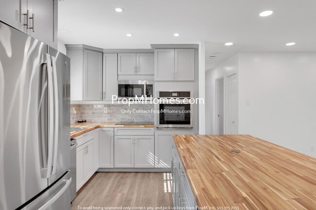 Photo - Fully Updated Three Bedroom Home in SE!