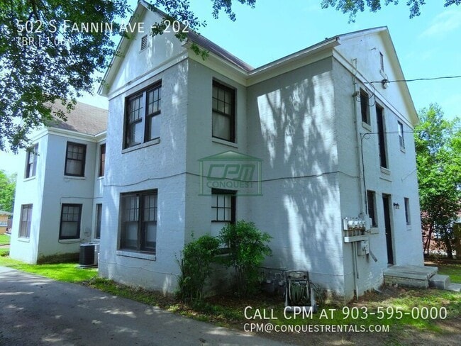Photo - 502 S Fannin Ave