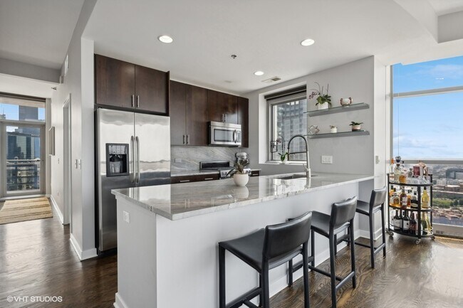 Photo - 303 W Ohio St Unit 3107