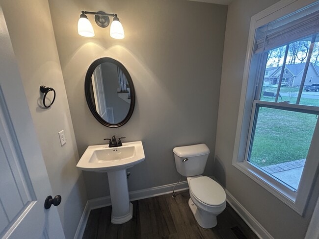 Photo - 1176 Elizabeth Ln