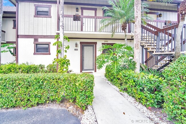 Building Photo - 13334 Polo Club Rd Unit 218
