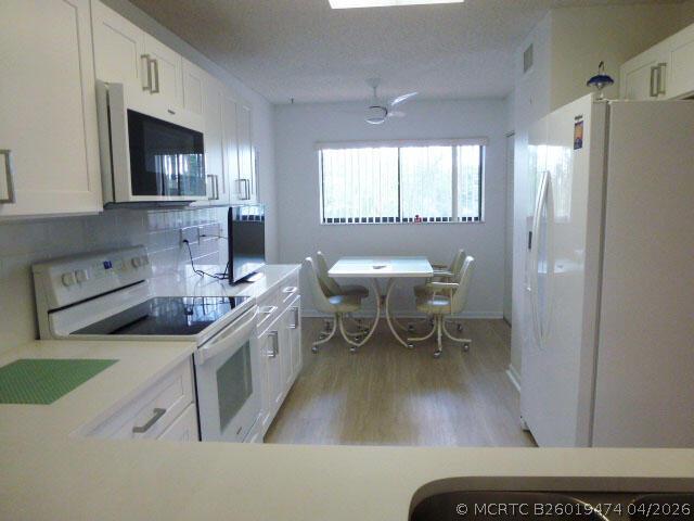 Photo - 5550 Witney Dr Unit 308