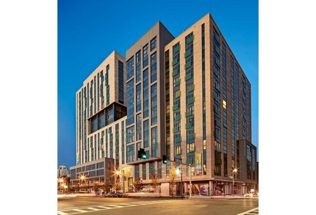 Building Photo - 1282 Boylston St Unit 1628 Rental