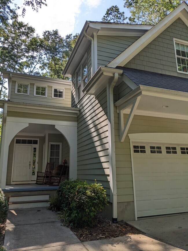 Photo - 3611 Pineview Cir