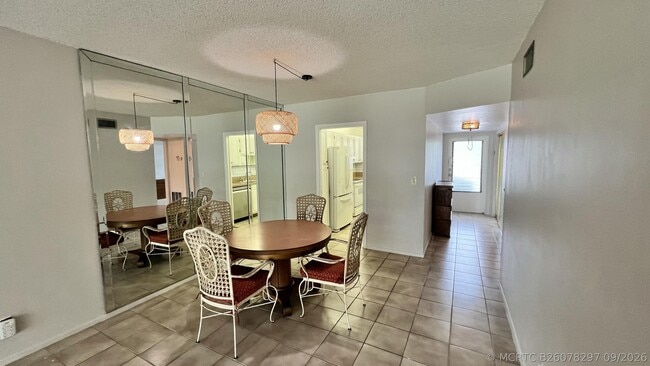 2440 SW 22nd Ave Unit 707