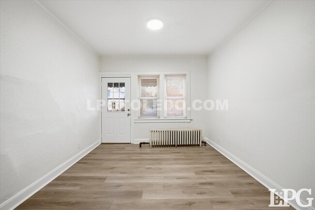 Photo - 950 Oak St Unit 1