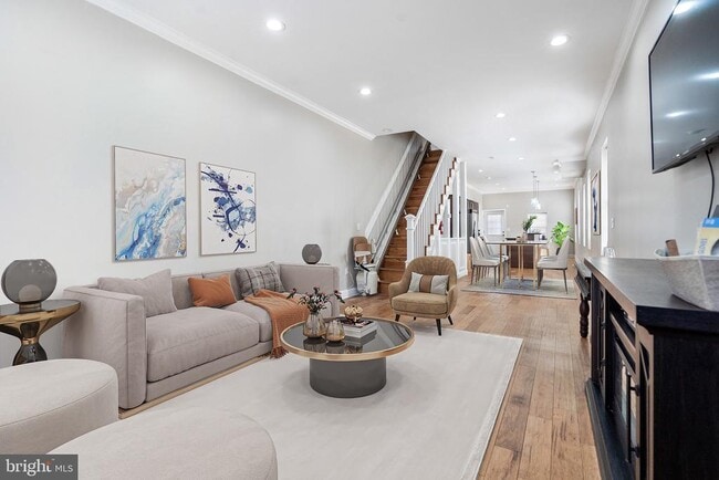 Photo - 2201 Barclay St Townhome