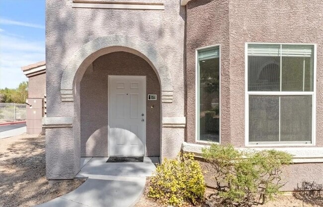 Photo - 9975 Peace Way Unit 1194