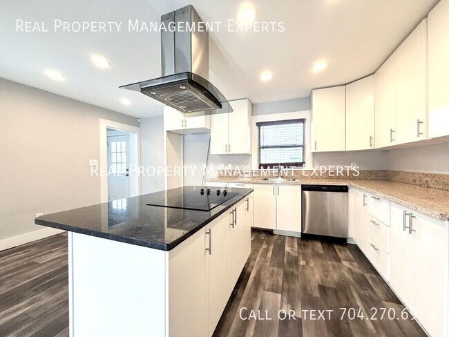 Photo - 3819 Langley Rd