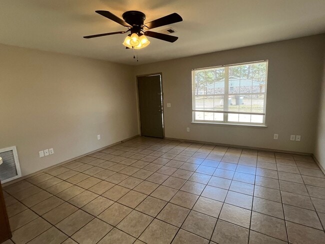 Photo - 1102 S Ithaca Ave