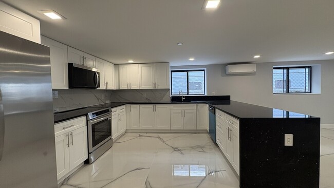 Photo - 1-64 Beach 124th St Unit 3