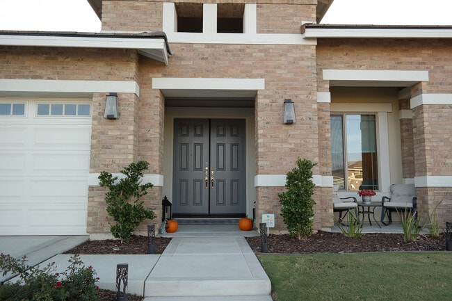 Photo - 3300 Ashley Ct