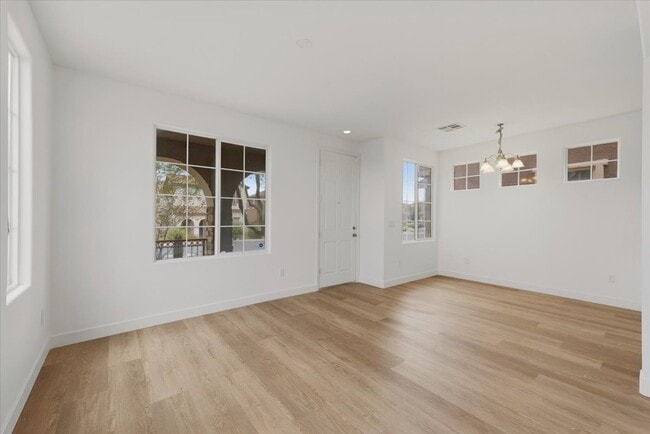Photo - 8604 Splendid Leaf Ct