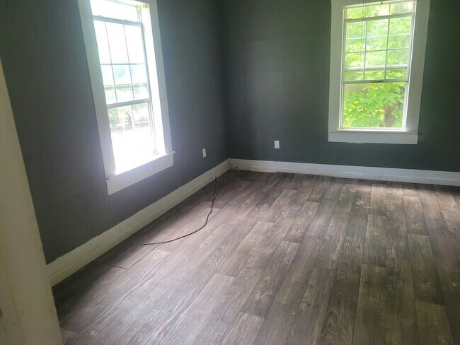 Photo - 507 S Middle St