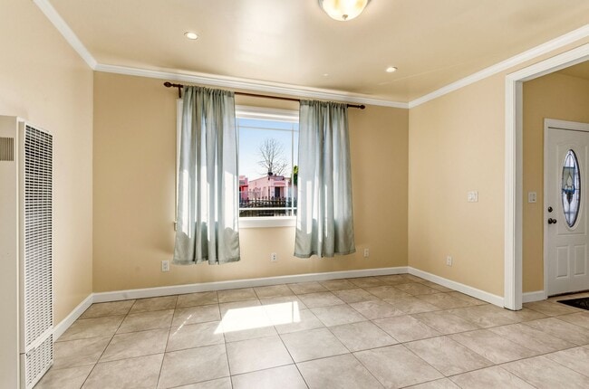 Photo - Newly Remodeled 4-Bedroom Oakland Duplex with Gated Parking