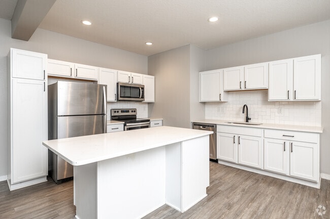 4BR, 2.5BA - 2,000 SF - Kitchen