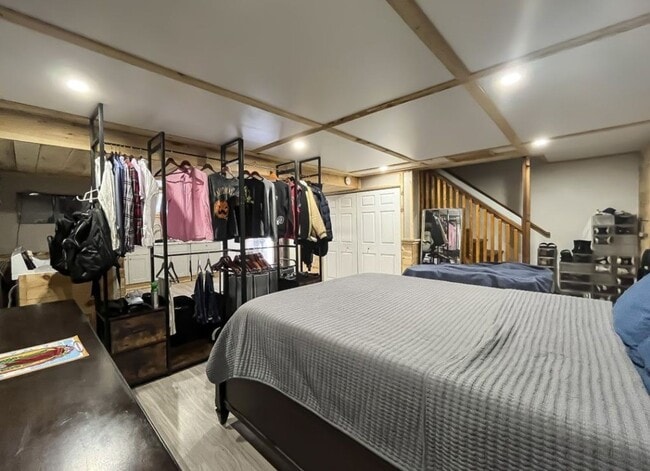 Photo - Crestmont Avenue Townhome with Sublevel Su...