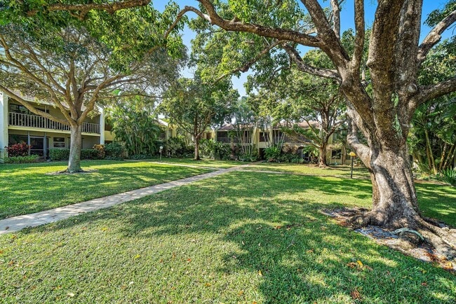 Photo - 150 Pineview Rd Unidad G8 Rental