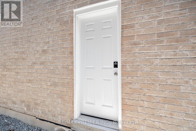 Photo - 1058 Cameo St