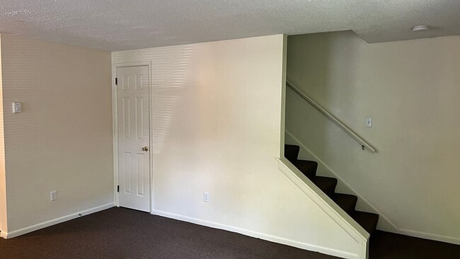 Photo - 416 1/2 S. Main St. Unit 416 1/2 S. Main St. B