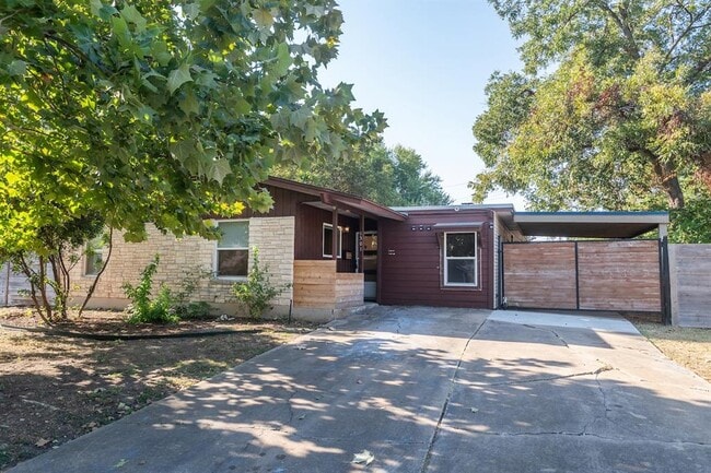 Photo - 1301 Clearfield Dr