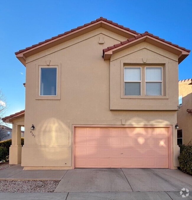 Building Photo - Coming Soon! Nice 3 Bedroom 2.5 Bathroom L... Rental