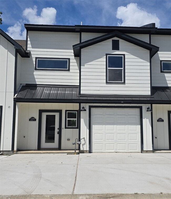 Building Photo - 12969 Centaurus Ct Rental