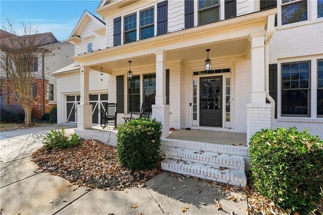 Photo - 3330 Spencer St