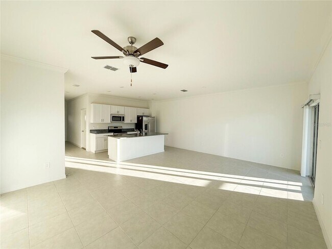 9001 Gallantree Pl