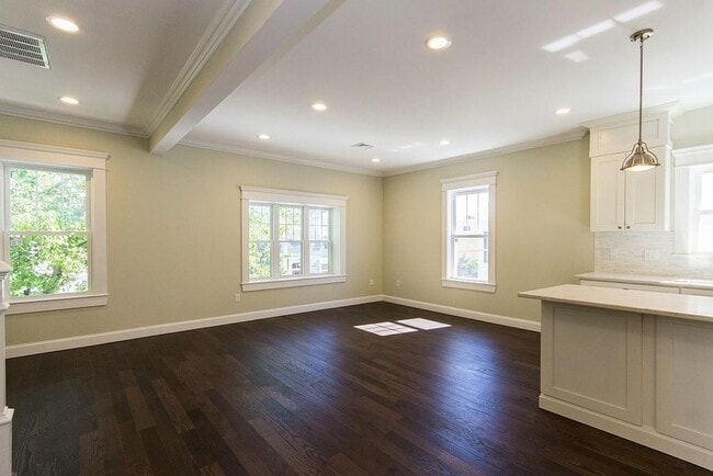 Photo - 397 Norfolk St Unidad 2