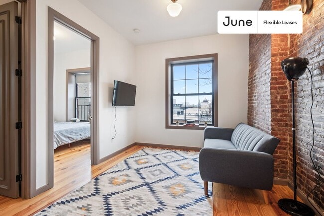 Photo - Trendy Private ROOM in Harlem Unit 2