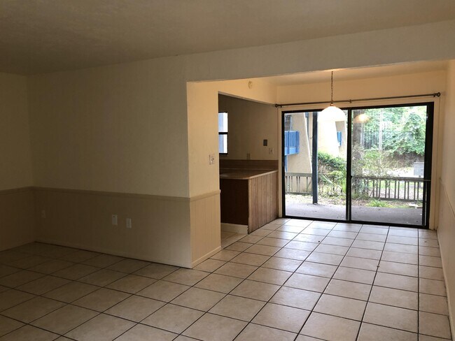 Photo - 2811 SW Archer Rd