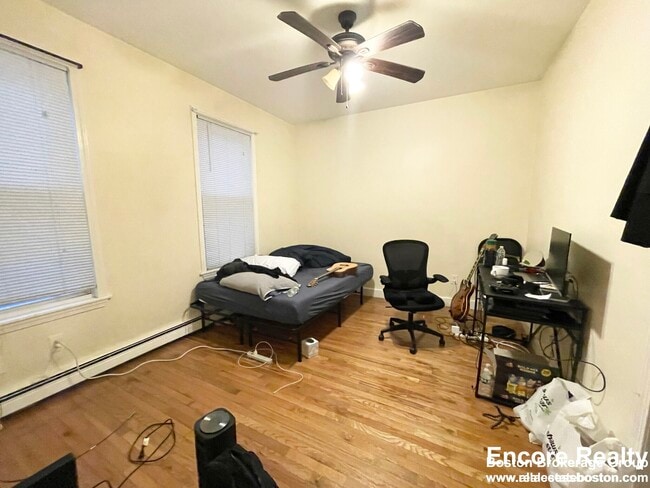 Photo - 29 Spring Garden St Unit 1