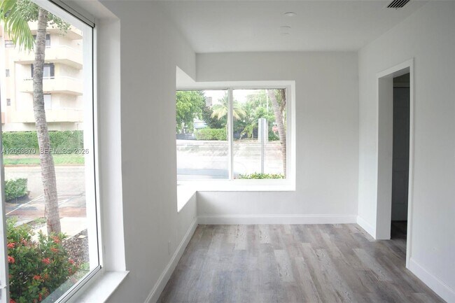 8201 Abbott Ave Unit 1