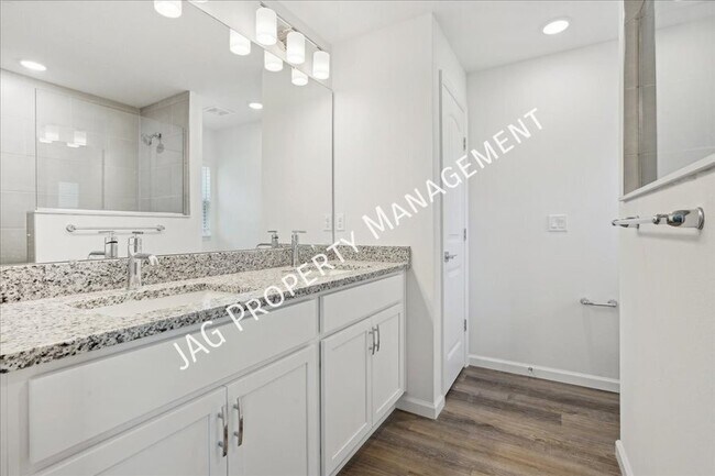 Photo - 233 Bird of Paradise Dr