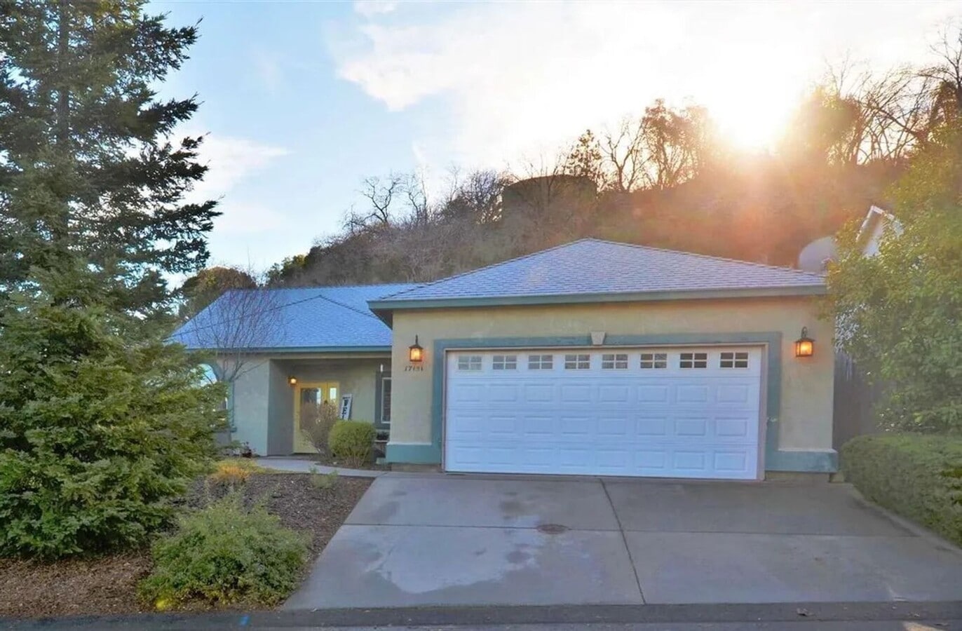 Photo - 17151 Upper Starr King Dr