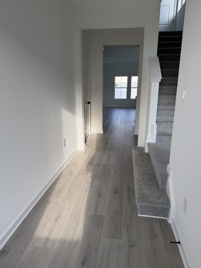228 Clement Lp