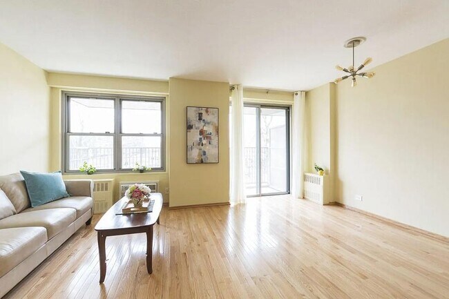 Photo - 501 Surf Ave