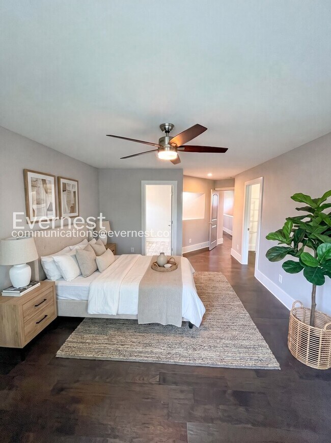 1732 14th Ave N