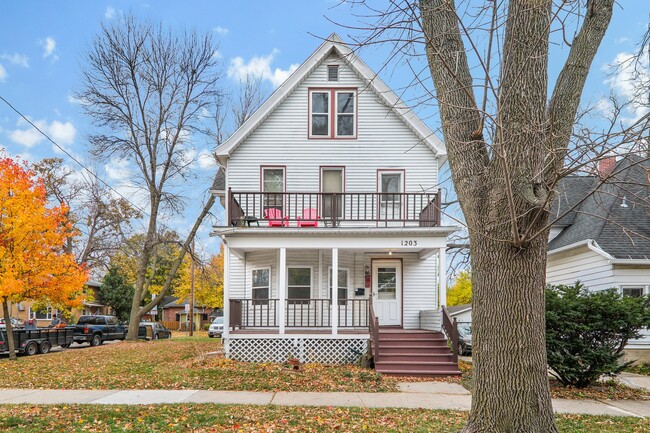 Photo - 1203 Vilas Ave Unit 2