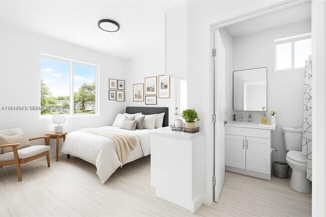 Photo - 10745 SW 217th St Unit B