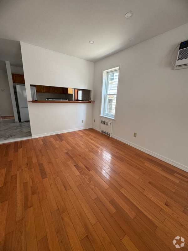 Building Photo - 194 Battery Ave Unit 1 Rental