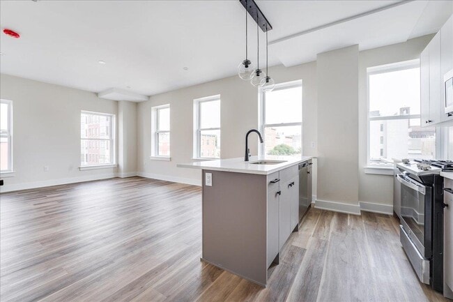 Photo - 237 Washington St Unit 402