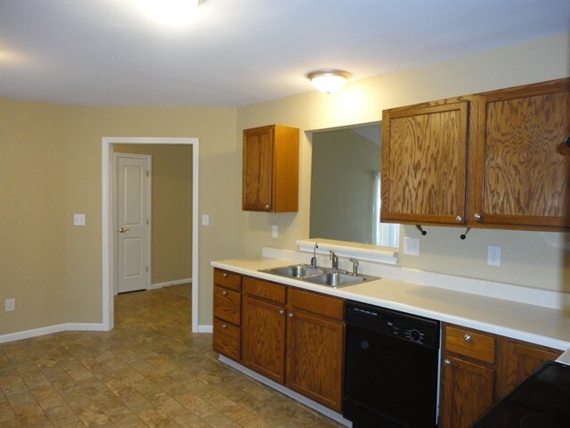 Photo - 5423 Twin Bridge Ct