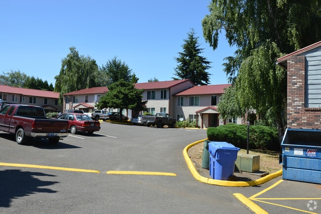 Building Photo - carriage Apartments