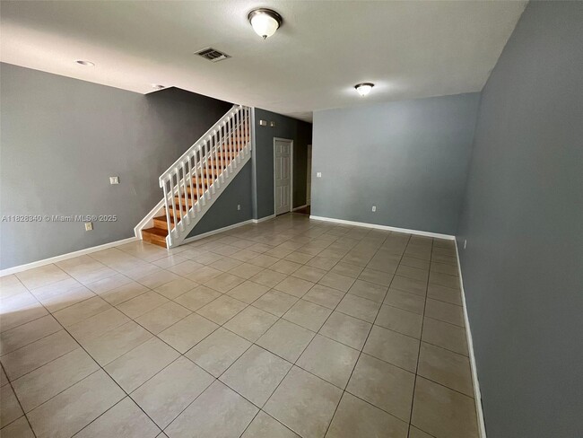 Photo - 2539 SW 82nd Ave