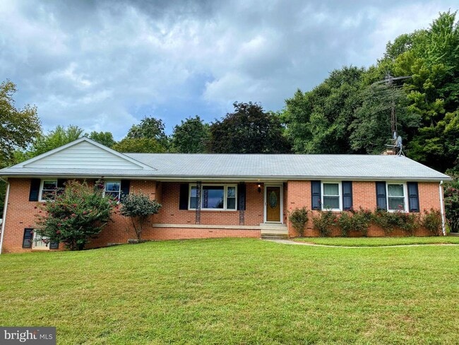 Building Photo - 11102 Putman Rd Rental