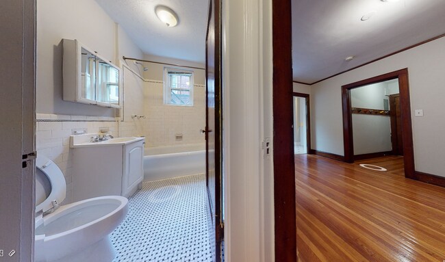 Photo - 119 College Ave